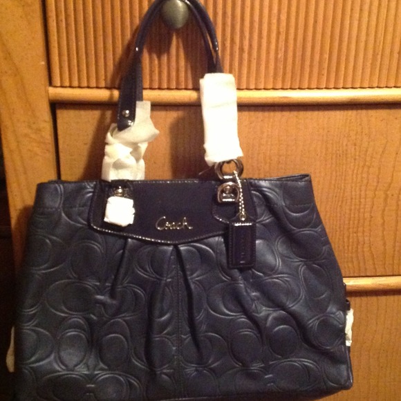 Authentic  Coach bag navy blue