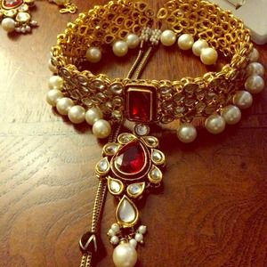 Beautiful pearl and gemstone necklace