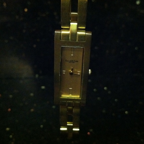 Kenneth Cole watch