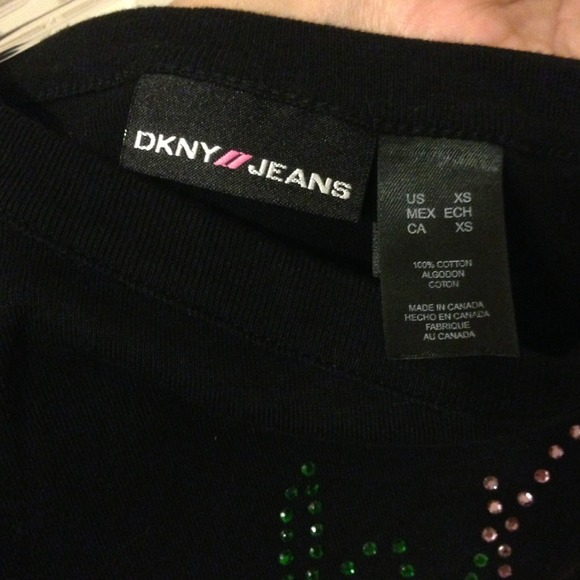 SEXY DKNY JEANS 1/2 Tank, 1/2 T-Shirt with Bling. - Picture 4 of 4