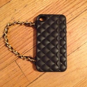 Black Quilted iPhone 4/4s Case w/ Chain