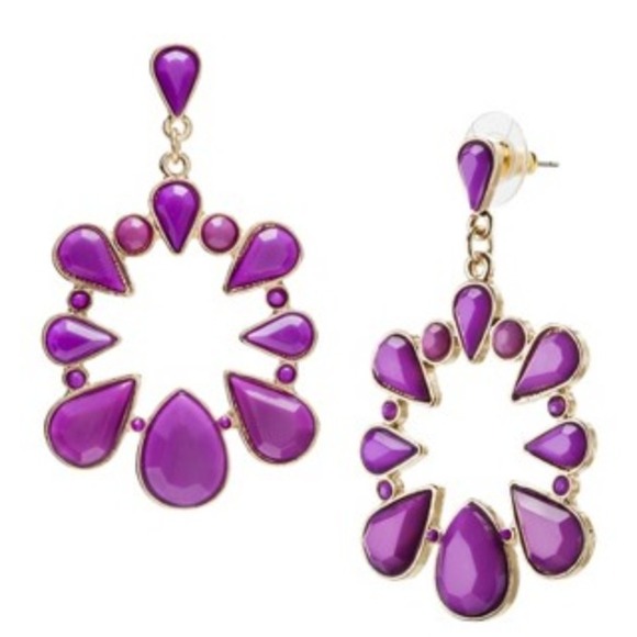 Jewelry - REDUCED! New! Fuchsia stone statement earrings