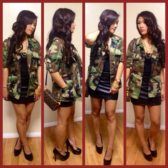 Jackets & Blazers - NWT Extra Small, Extra Short Camo Top
