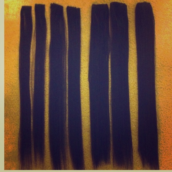 22- inch Extensions 🎀REDUCED🎀