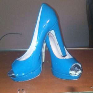 Vince Camuto Pumps