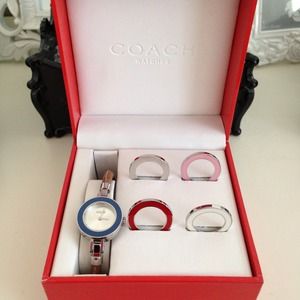 👏✨sold Ladies Coach 5 Interchangeable Bezel Watch