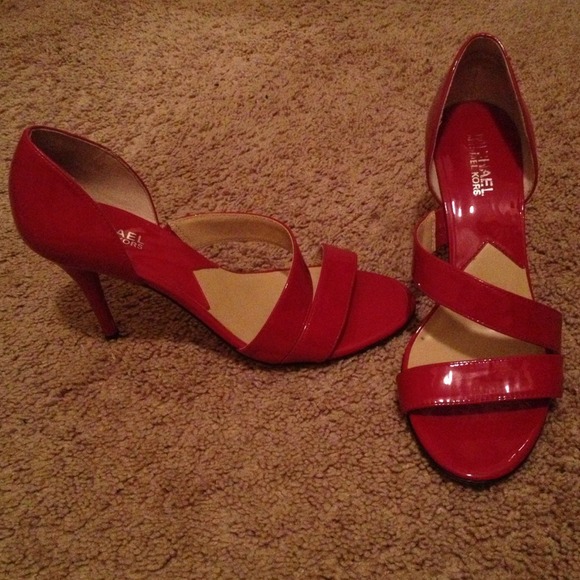 ***REDUCED***Red MICHAEL by Michael Kors Heels - Picture 3 of 4