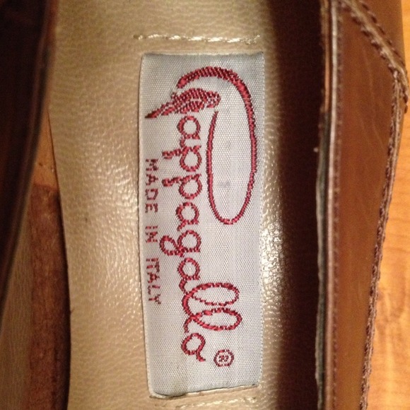 Vintage Brown Leather Pappagallo Heels - Picture 3 of 3