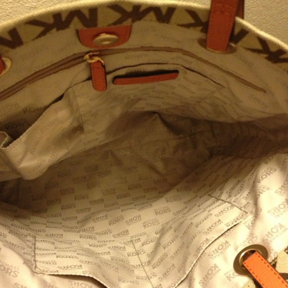 SOLD°😍Mk Monogram - Picture 3 of 4