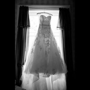 Blue by Enzoani- Dabra- Wedding Dress