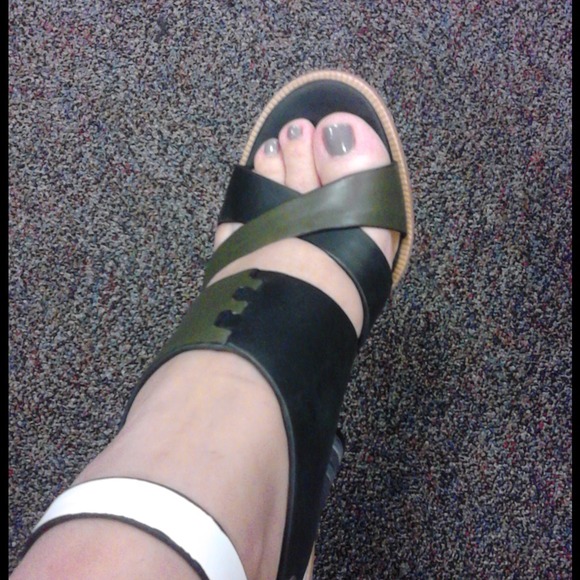 L.A.M.B. Multi Color Slingback With Lucite Heel - Picture 2 of 4