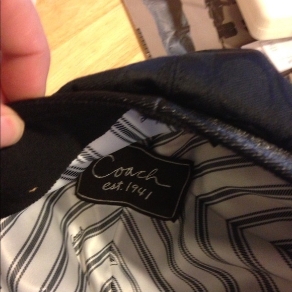 ***HOLD baker72360***+*Coach black hat - Picture 4 of 4