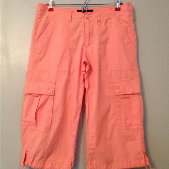 💐BUNDLE💐 Peach capris & peach summer shirt
