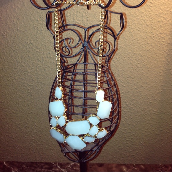 White cluster necklace