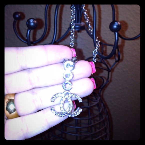 Chanel silver necklace