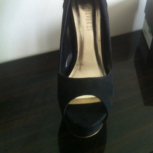 Forever 21 peep toes high heels - Picture 3 of 4