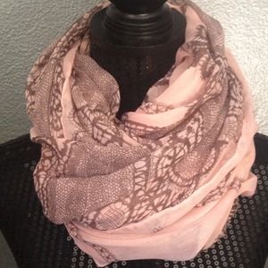 Lace Print Scarf