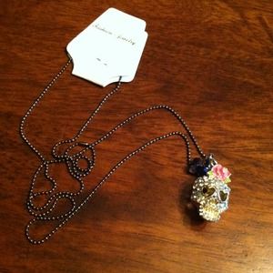 ❌Sold❌Sugar Skull Necklace