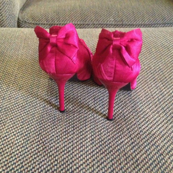 Wet seal red heels - Picture 2 of 2