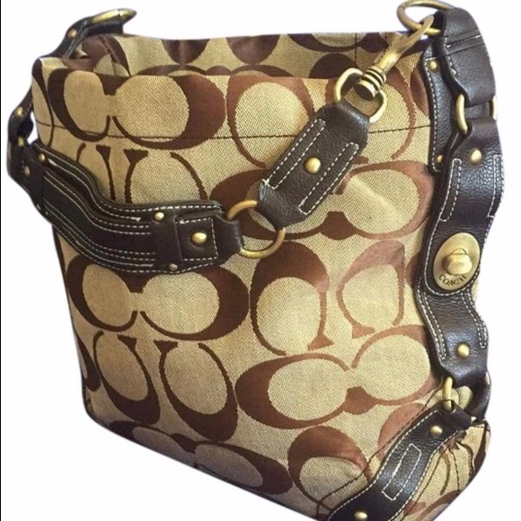 Authentic Coach bucket bag