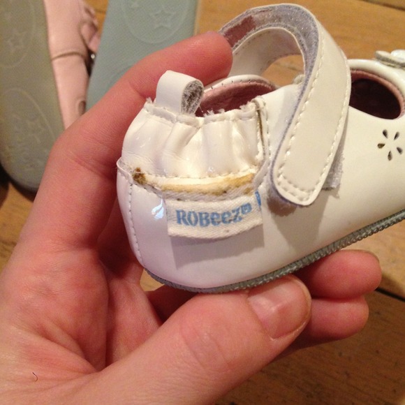 Toddler girls Robeez - Picture 3 of 4