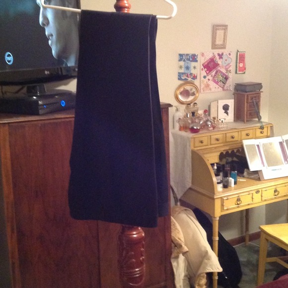 Capris that go with black jacket and skirt