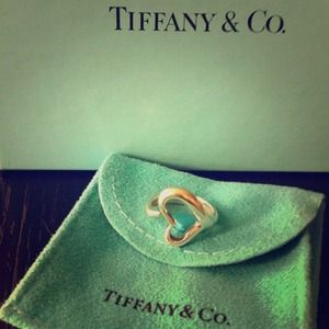 Tiffany & Co. Elsa Peretti heart ring