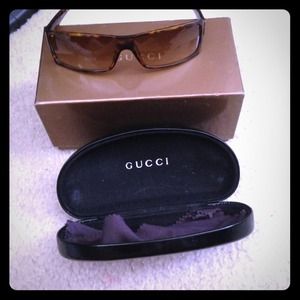 Authentic Vintage Gucci Glasses *No Damages*