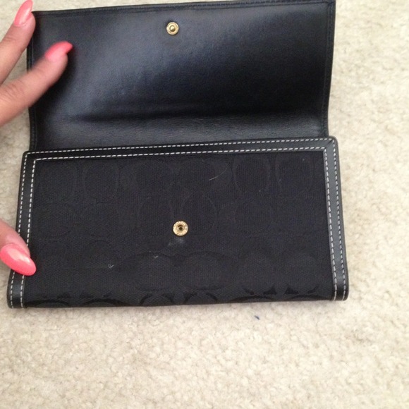 Vintage all black coach walet - Picture 2 of 4