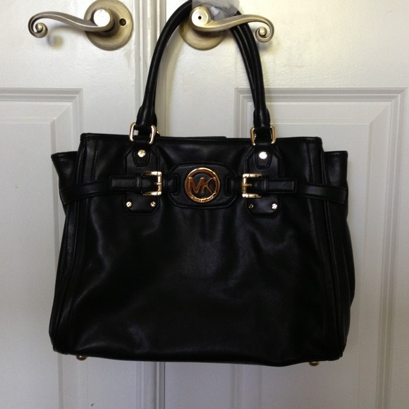 MICHAEL KORS "HUDSON" LG TOTE 💥NO TRADES!💥