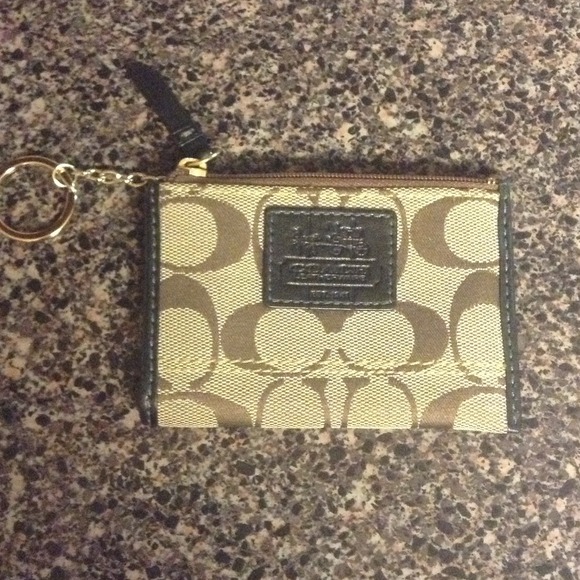 Coach small wallet/coin purse 💯real