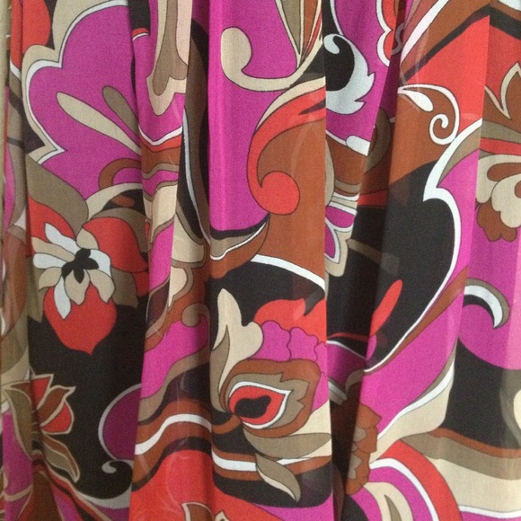 Democracy Dress - Picture 4 of 4