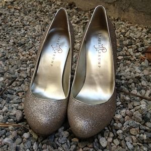 Gold glitter pumps size 8