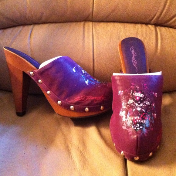 Ed Hardy Shoes - REDUCED⛄️Ed Hardy "Portland" Clogs