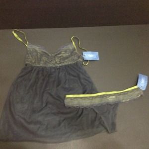 Simply Vera by Vera Wang Lingerie set NWT