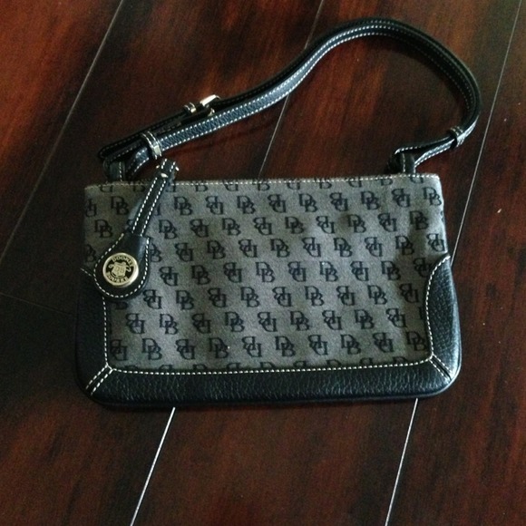 Authentic Dooney & Bourke mini bag. Mint condition