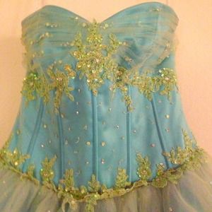 Beautiful prom dress, only worn once!!!