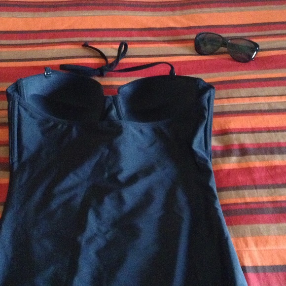 SALE!!! New Black Old Navy Swimsuit - Picture 3 of 3