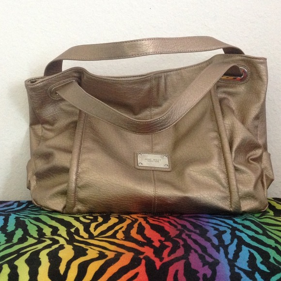 Handbag - Picture 2 of 4