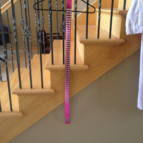 ✂Price Cut✂Pink belt - Picture 3 of 3