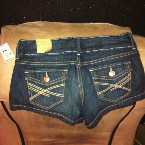 Shorts - Picture 2 of 2