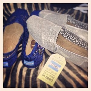 Crochet navy blue toms 8.5 available. NEW!!!!!!!!!
