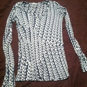 Delia's tunic top