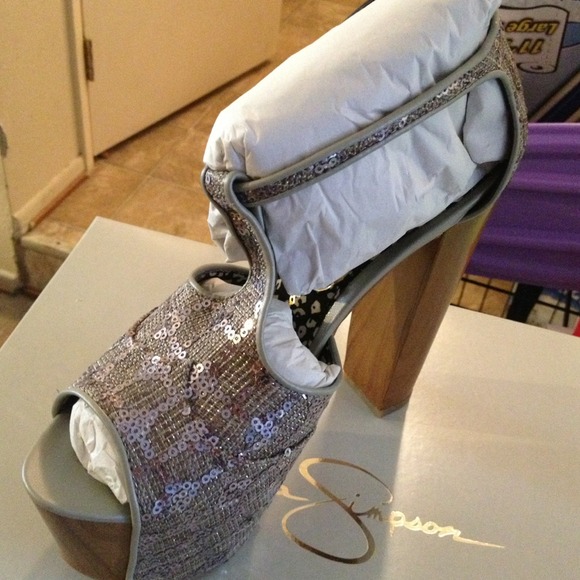 ❤SOLD❤ - Picture 2 of 2