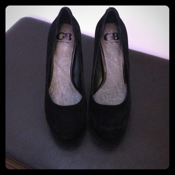 Just Reduced🎉🎉Black velvet heels