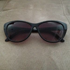Black sunglasses