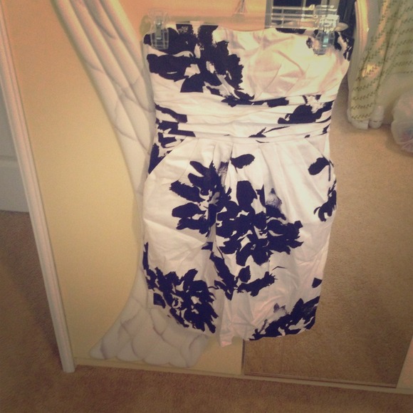 👗Black and White halter summer dress👗