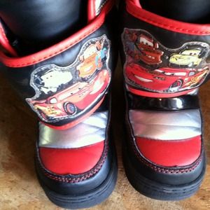 Boys snow boots