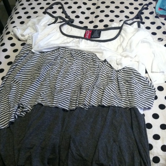 Shirt - Picture 2 of 2