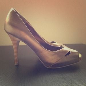 Bronze peep toe heels